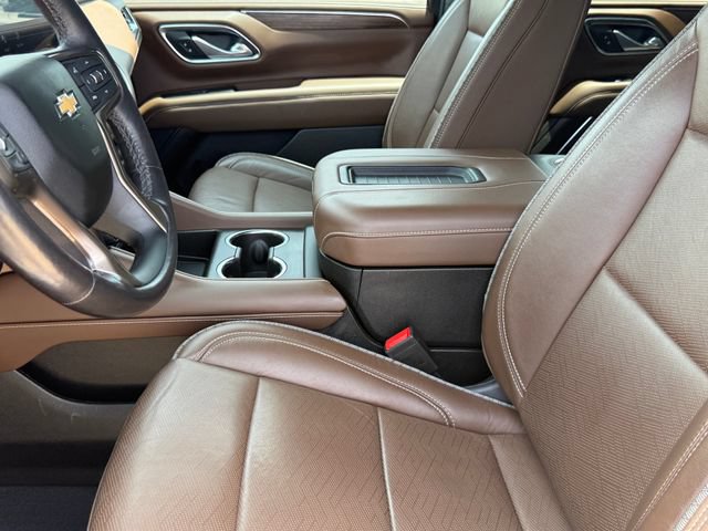 Used 2023 Chevrolet Suburban High Country AWD/4WD image 9