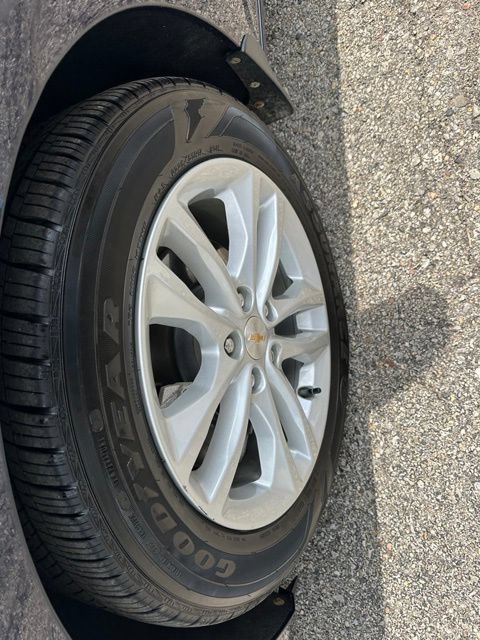 Used 2018 Chevrolet Malibu LT w/ Driver Confidence Package FWD image 24