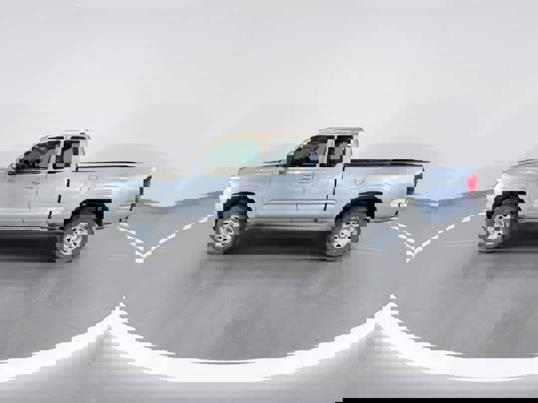 Certified 2018 Toyota Tacoma SR image 5