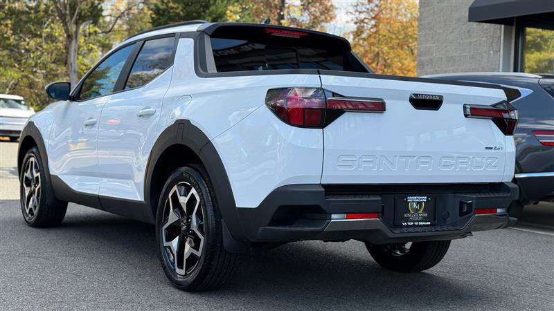 Used 2024 Hyundai Santa Cruz Limited image 3