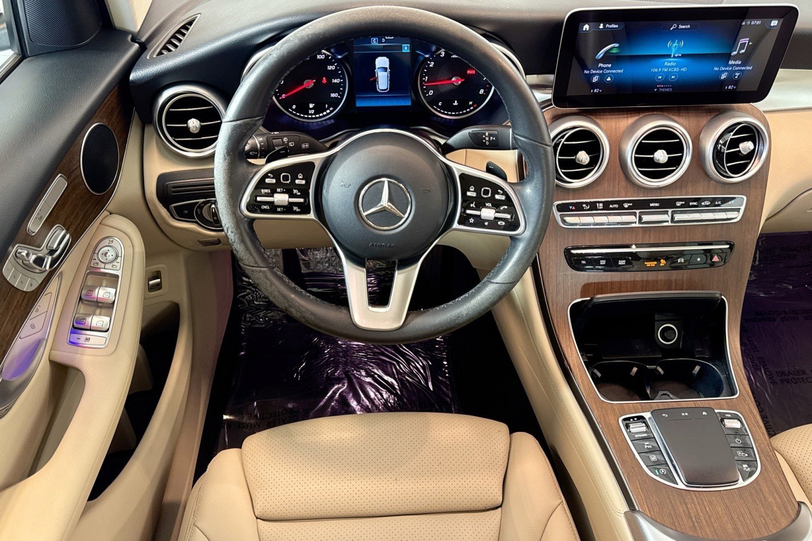 Used 2021 Mercedes-Benz GLC 300 image 20