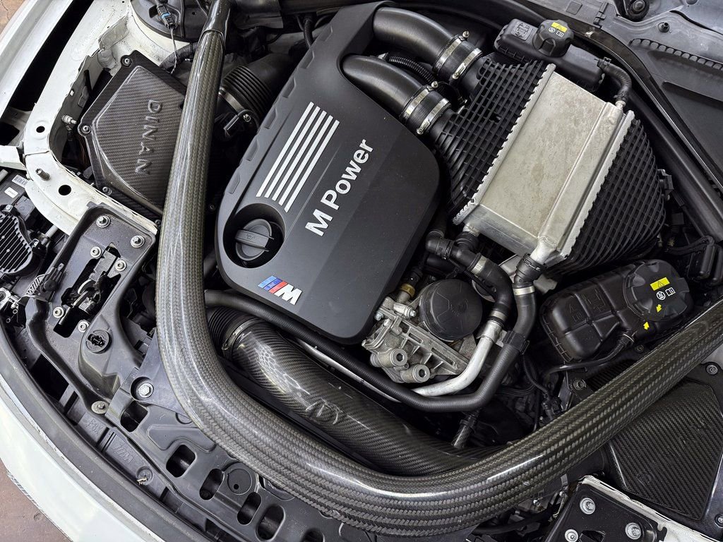 Used 2016 BMW M3 RWD image 30