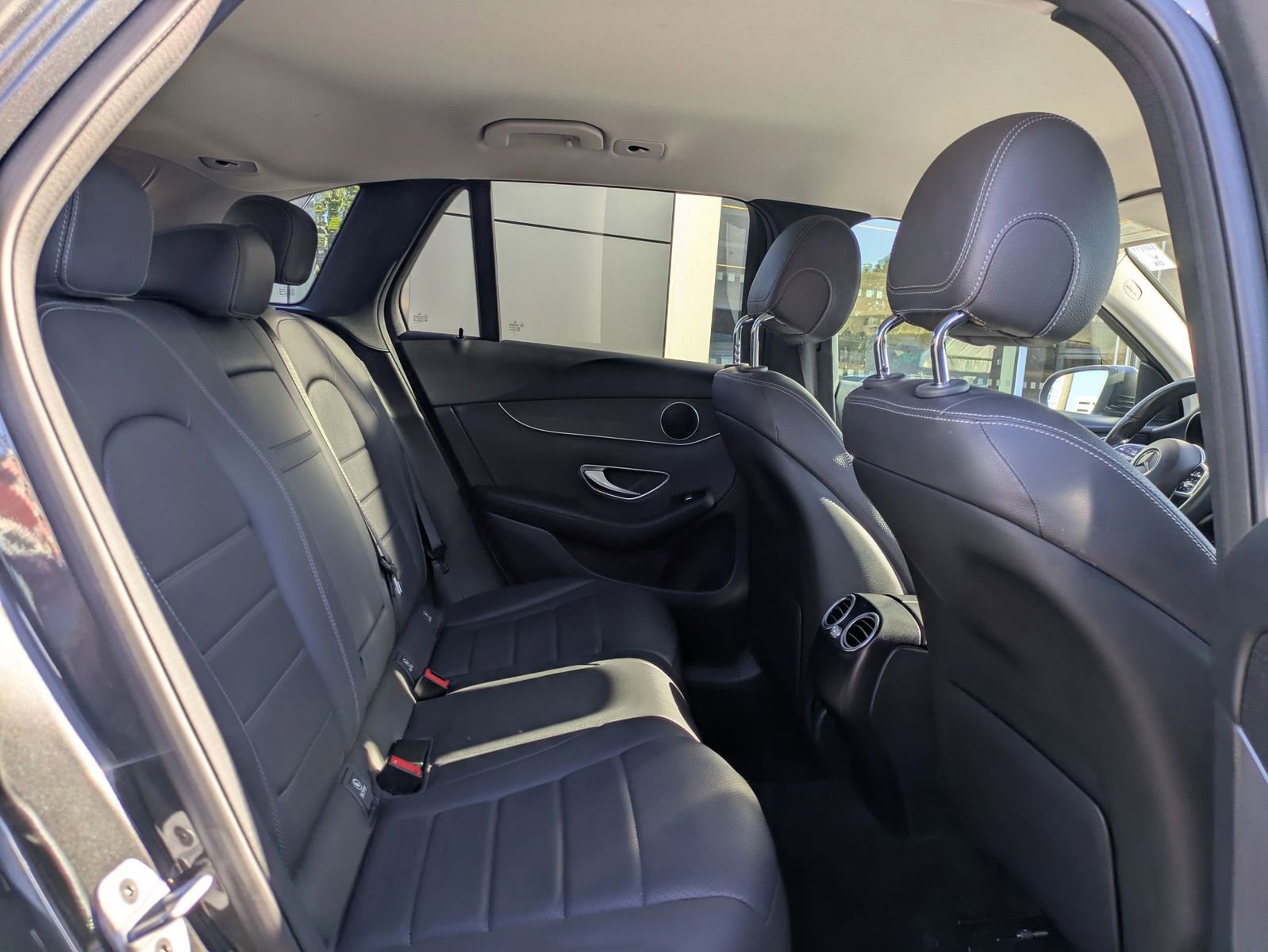 Used 2022 Mercedes-Benz GLC 300 GLC 300 image 18