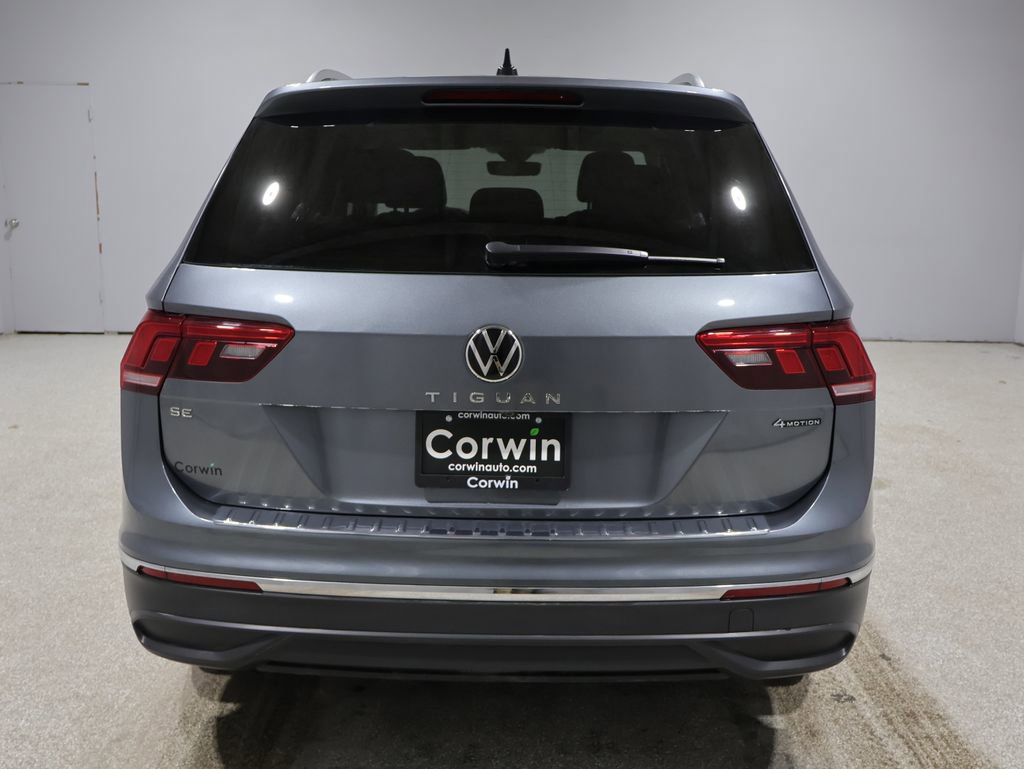 Used 2022 Volkswagen Tiguan SE image 3