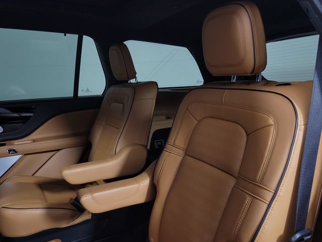 Used 2023 Lincoln Aviator Black Label w/ Dynamic Handling Package AWD/4WD image 14