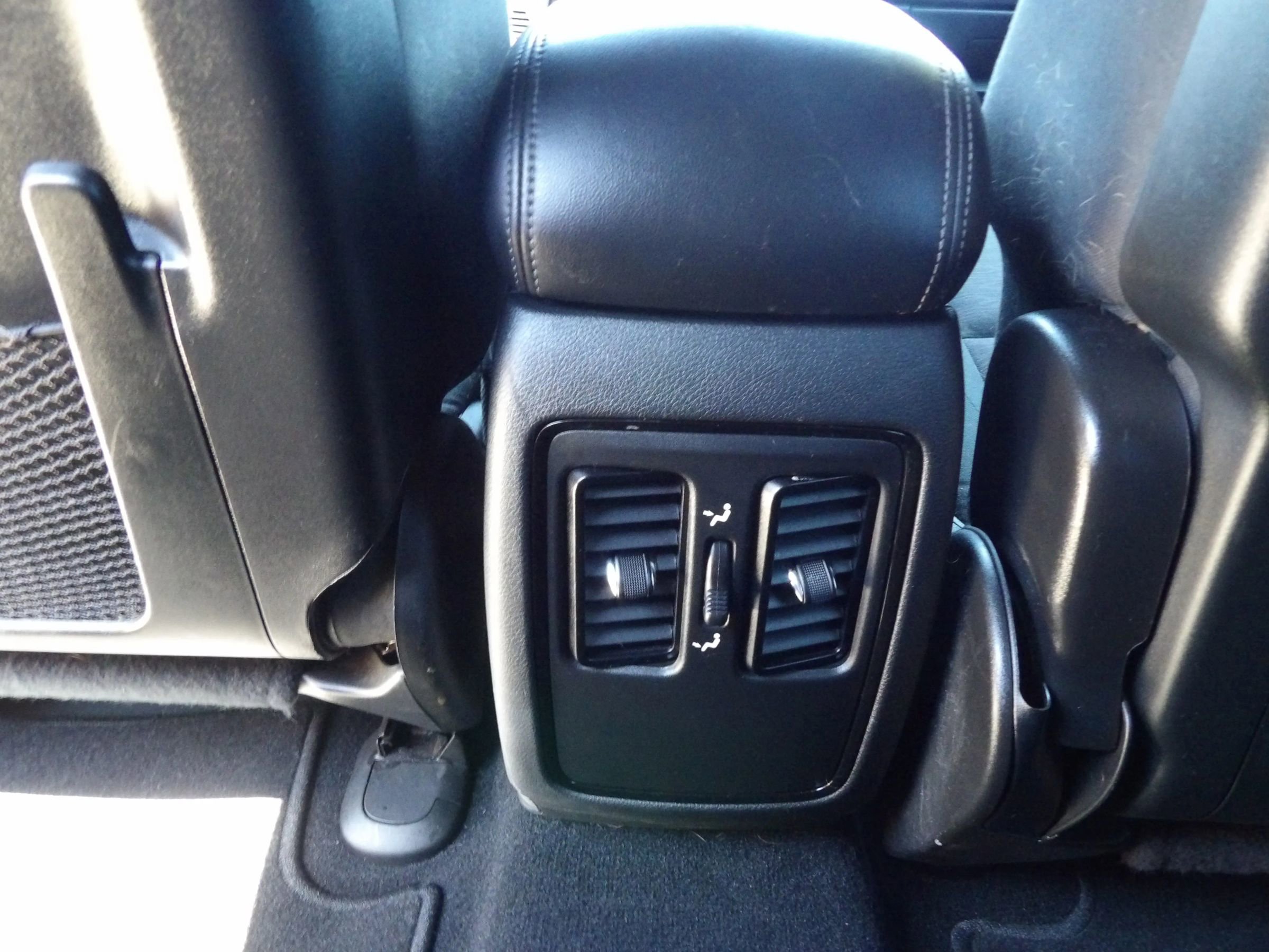 Used 2024 Dodge Durango SXT image 23