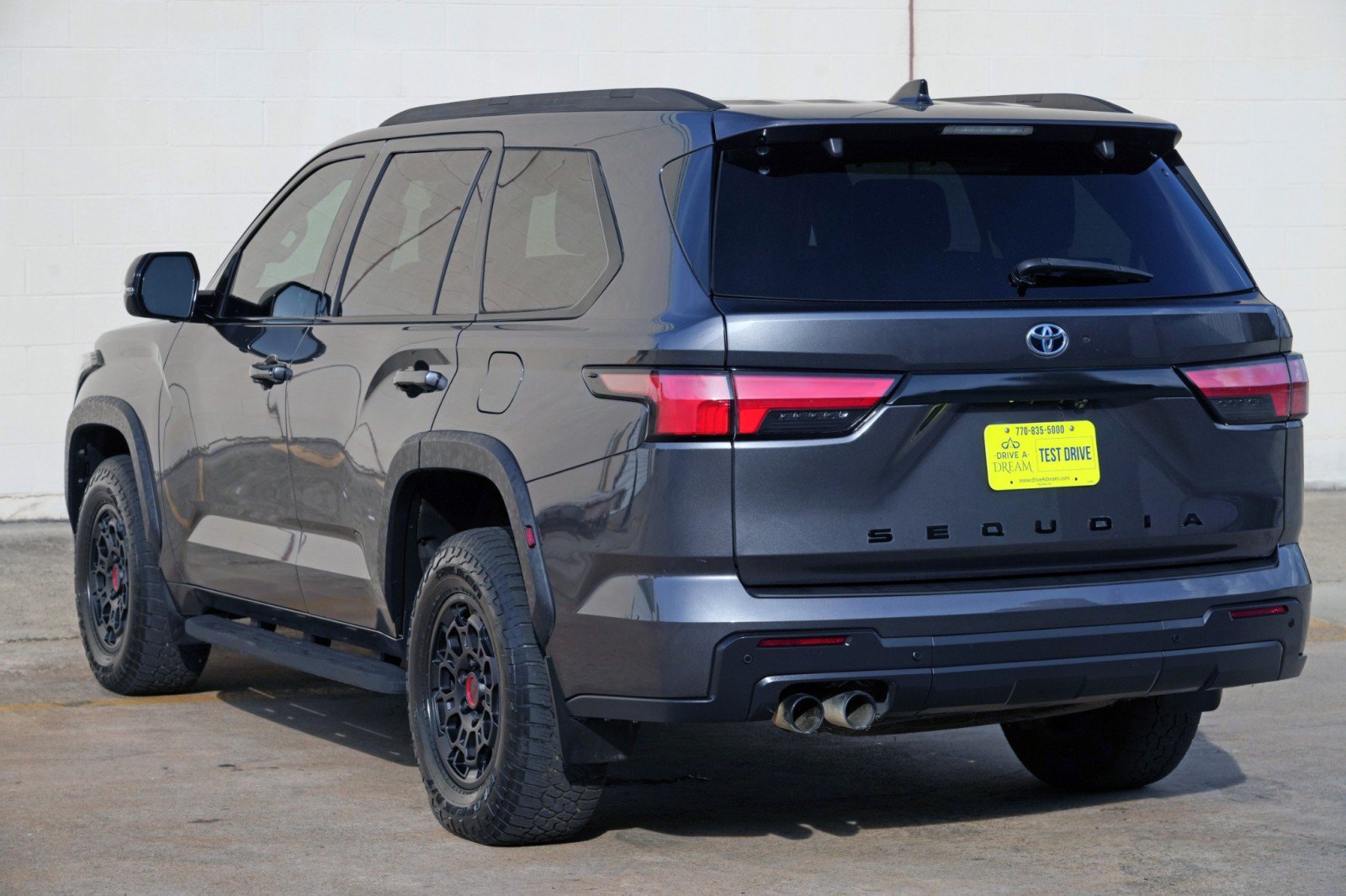 Used 2023 Toyota Sequoia TRD Pro AWD/4WD image 55