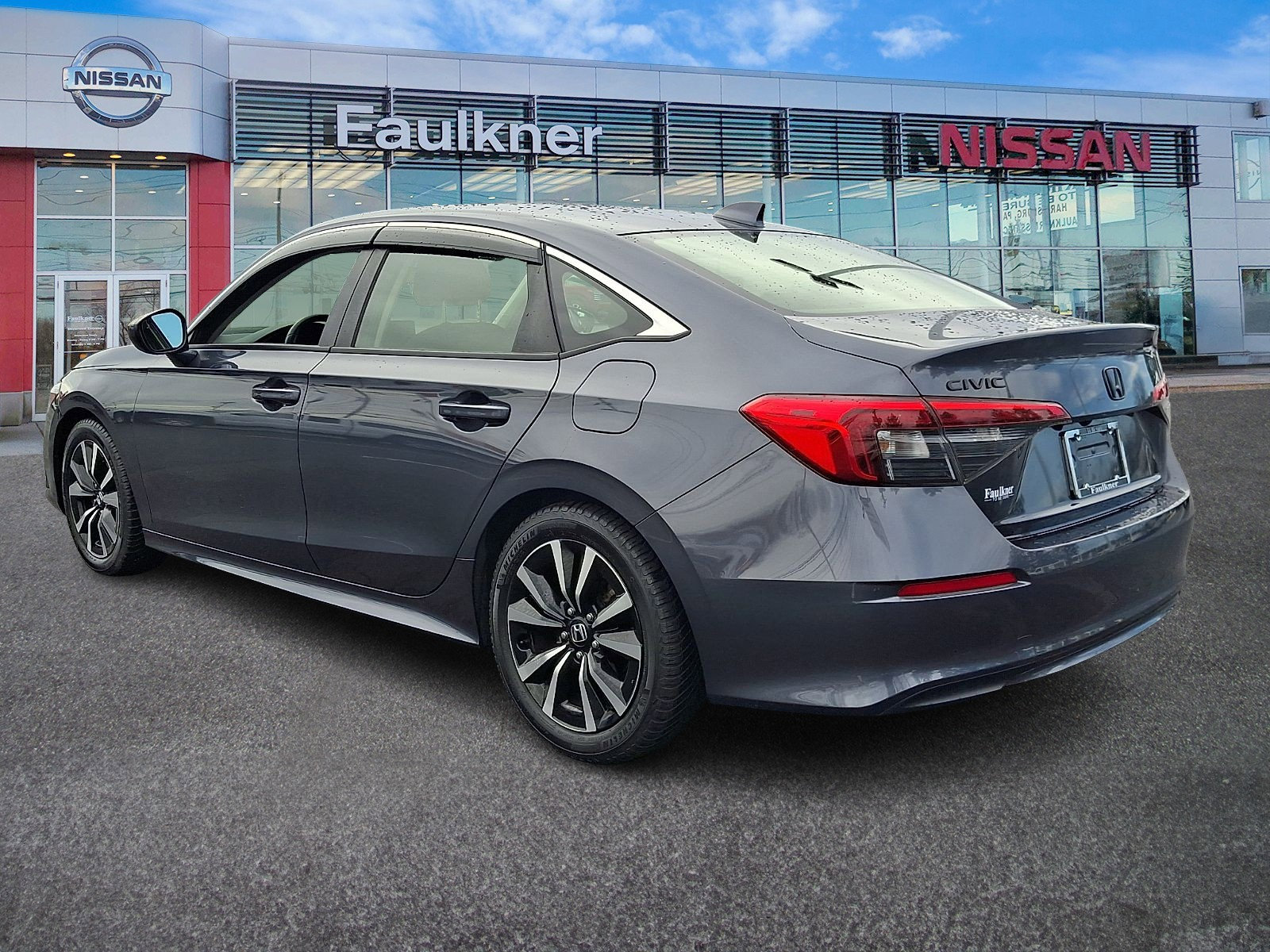 Used 2022 Honda Civic EX image 4