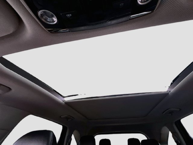 Certified 2025 Kia Sorento S w/ Panoramic Sunroof Package FWD image 23