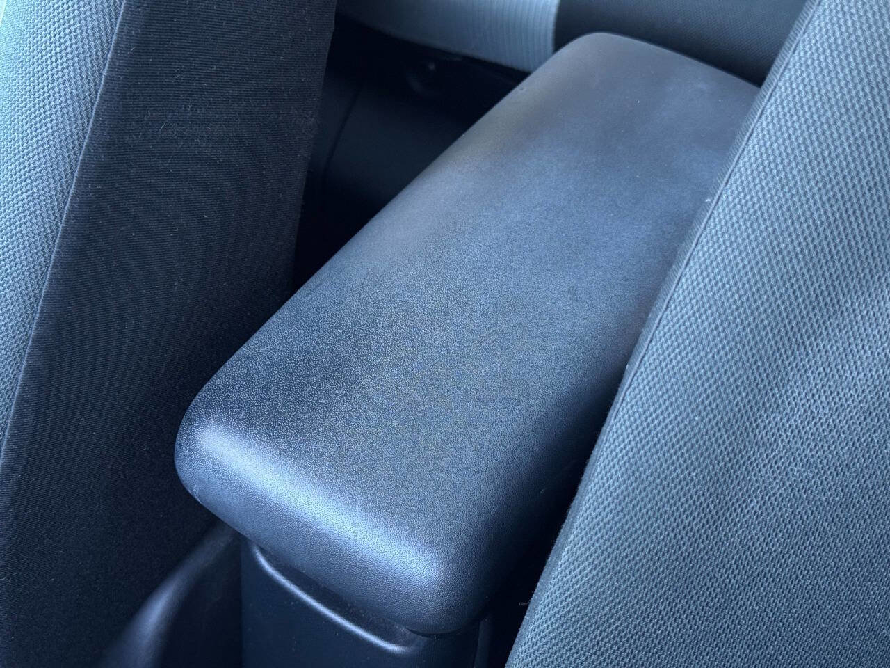 Used 2012 Toyota Prius C Three FWD image 22