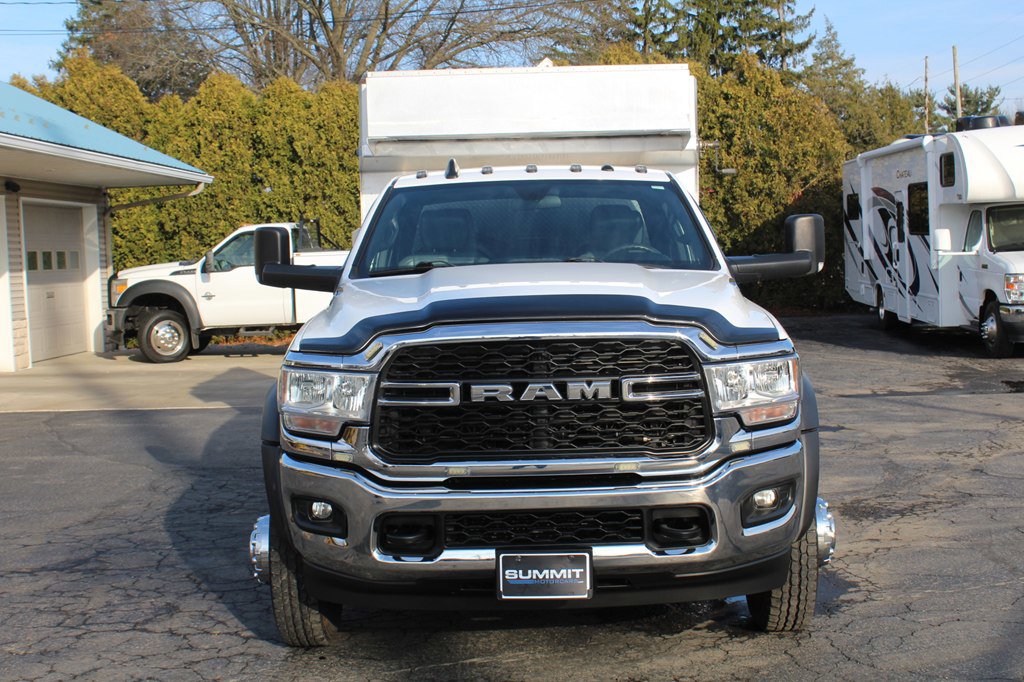 Used 2021 RAM 5500 Tradesman w/ Chrome Appearance Group image 11