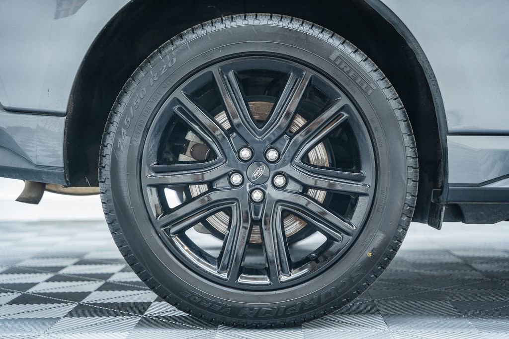 Used 2022 Ford Edge ST-Line image 19