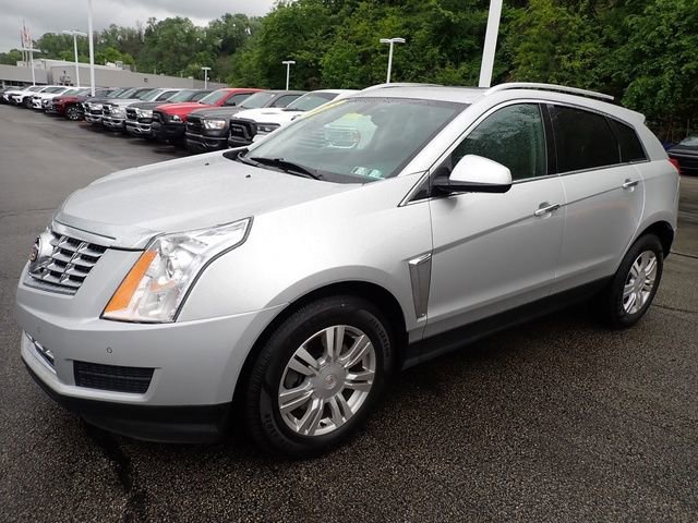 Used 2015 Cadillac SRX Luxury AWD/4WD image 2