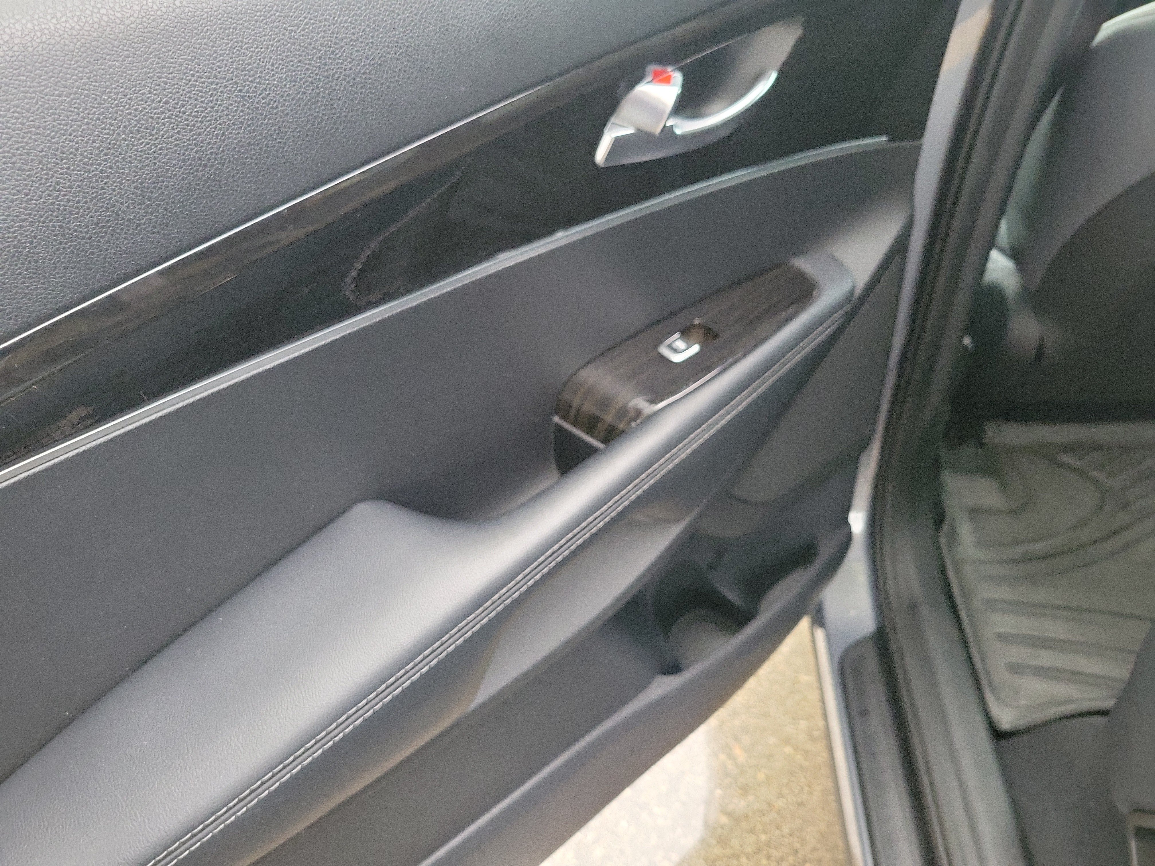 Used 2019 Kia Sorento AWD w/ LX Convenience Package image 9