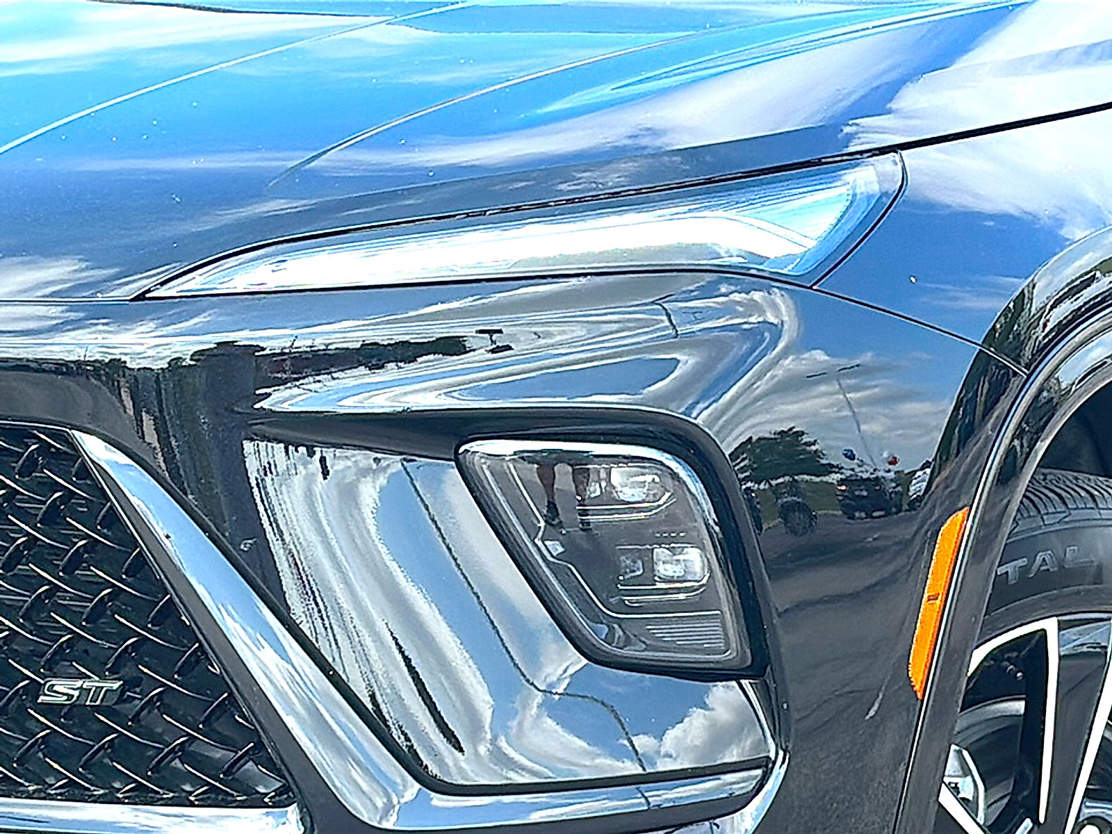 New 2026 Buick Enclave Sport Touring w/ Power Package image 4