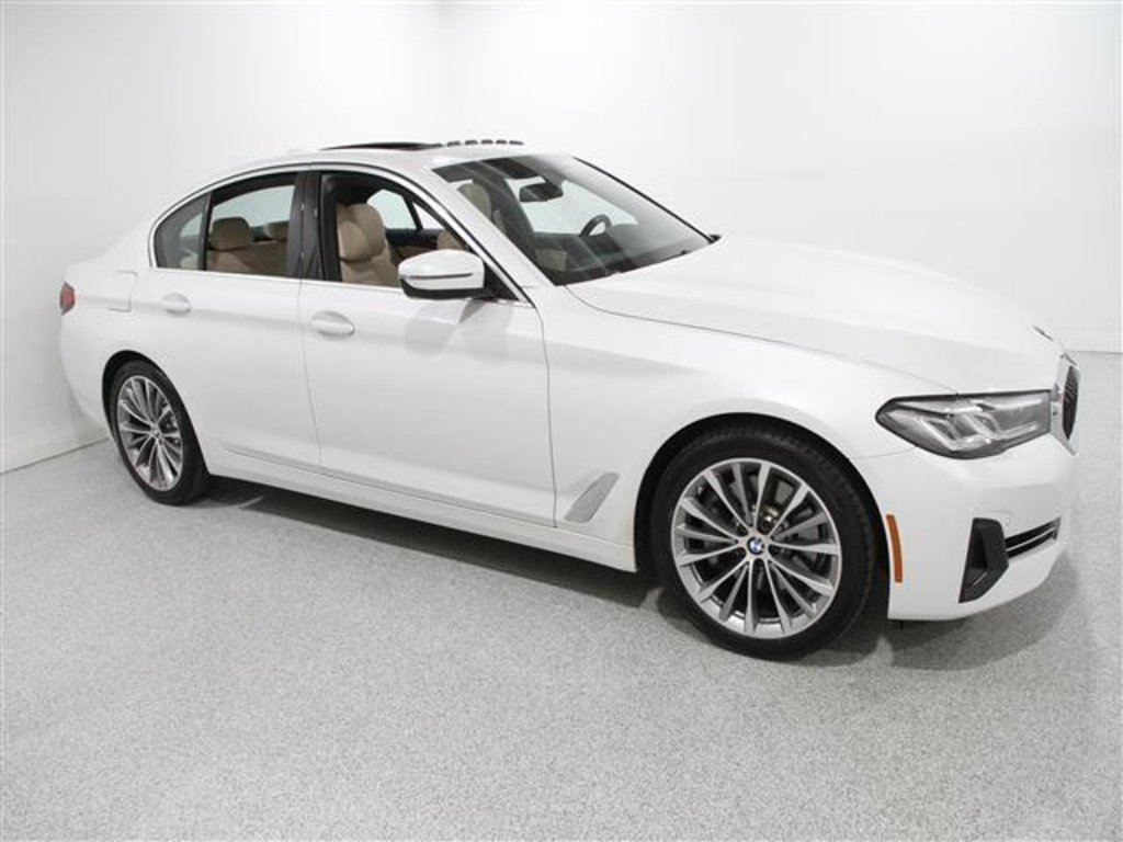 Certified 2022 BMW 530i xDrive w/ Premium Package