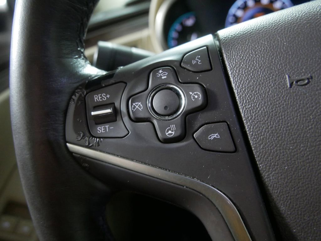 Used 2014 Buick LaCrosse Premium w/ Driver Confidence Package image 24