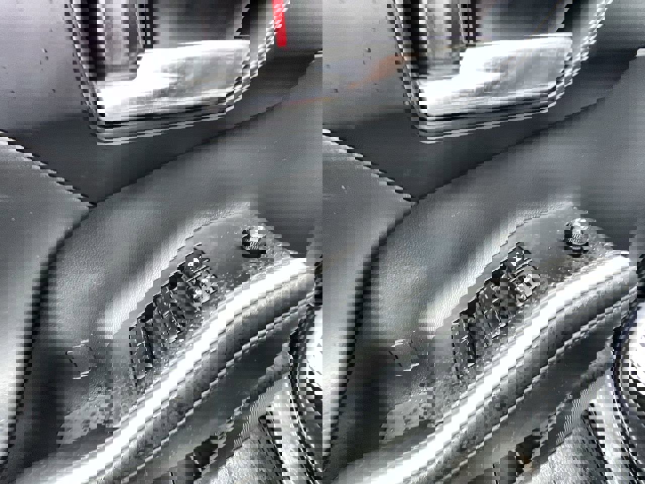 Used 2023 Toyota Highlander XLE image 24