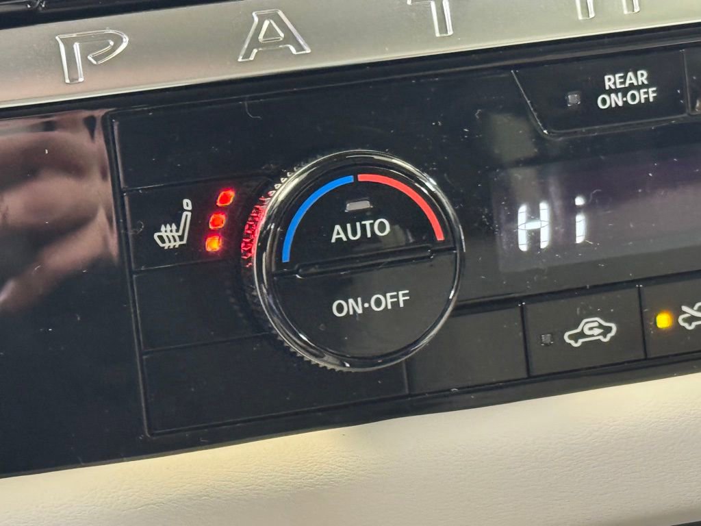 New 2026 Nissan Pathfinder SL image 37