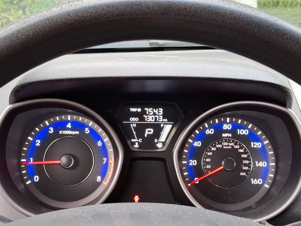 Used 2013 Hyundai Elantra GLS w/ Preferred Pkg FWD image 3