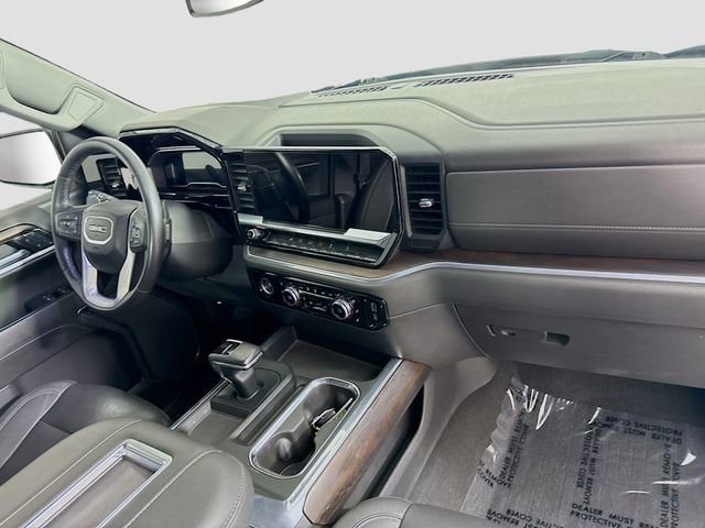 Used 2022 GMC Sierra 1500 SLT w/ SLT Convenience Package AWD/4WD image 30