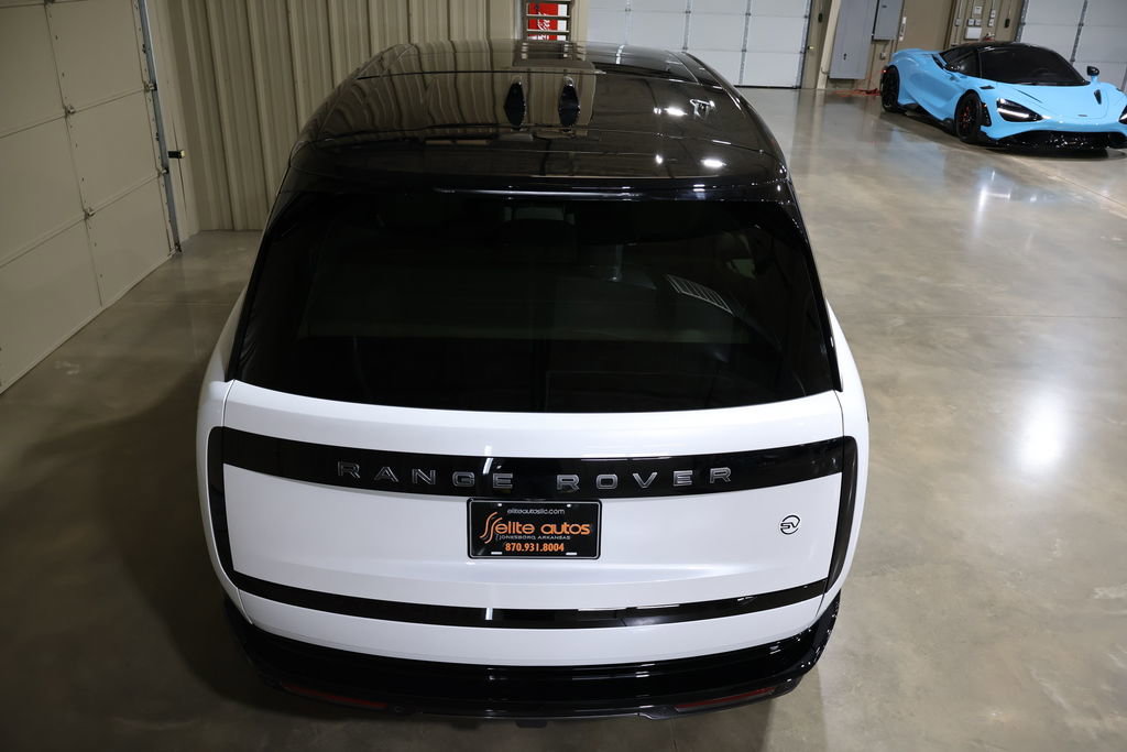 Used 2024 Land Rover Range Rover Long Wheelbase SE image 65
