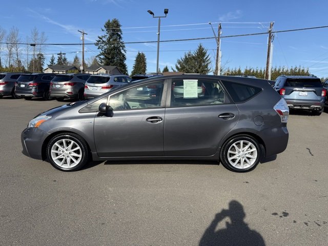 Used 2013 Toyota Prius V Five image 8