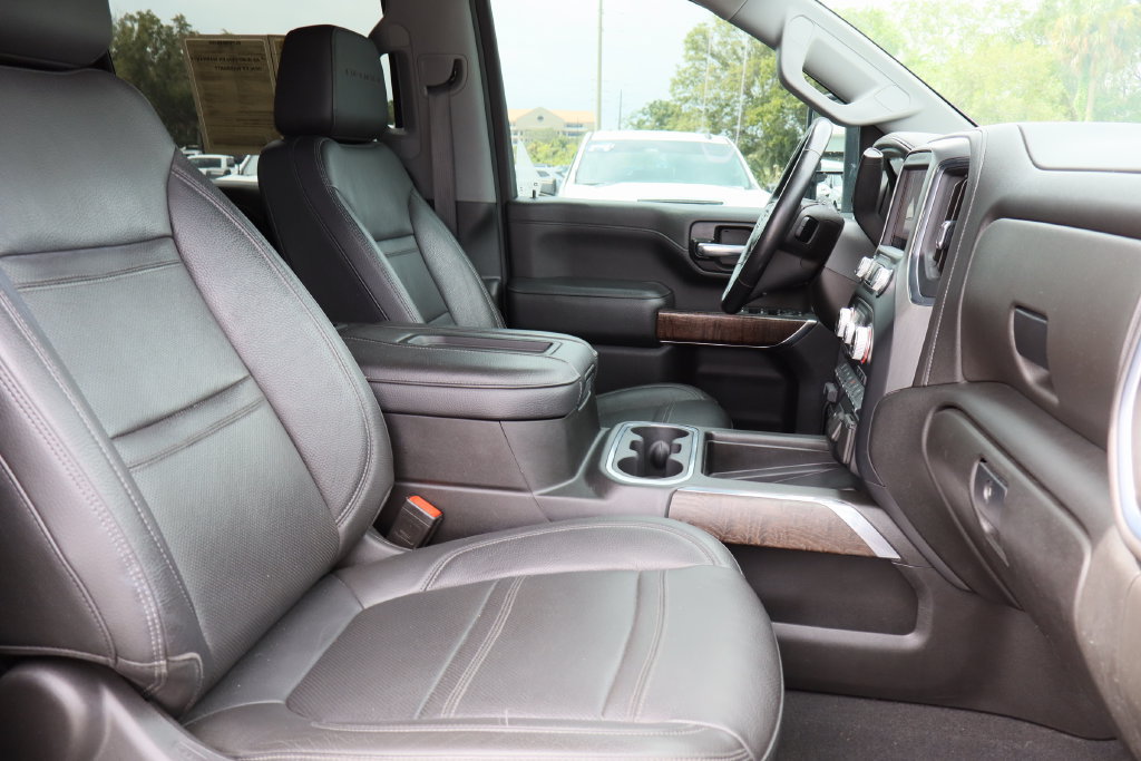 Used 2022 GMC Sierra 3500 Denali AWD/4WD image 29