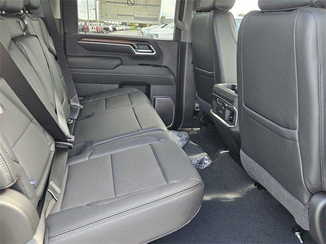 New 2025 GMC Sierra 3500 Denali w/ Denali Reserve Package image 14