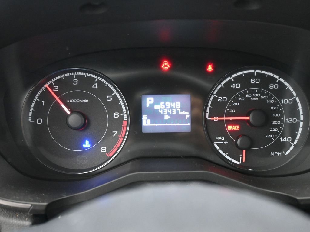 Used 2018 Subaru Crosstrek 2.0i Premium image 13