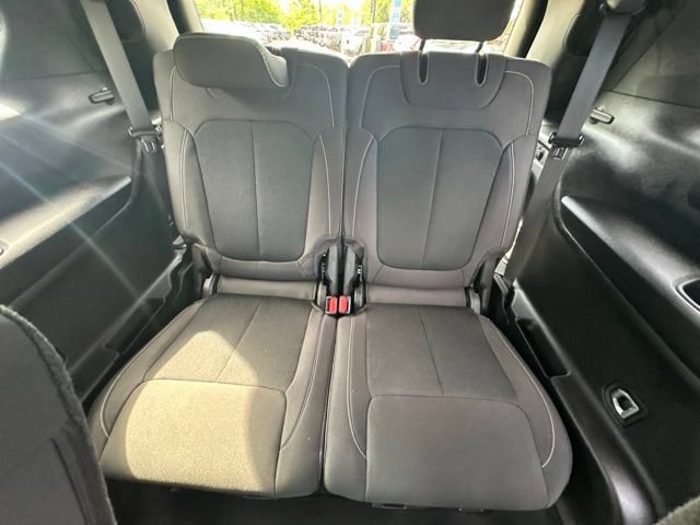 Used 2025 Jeep Grand Cherokee L Laredo AWD/4WD image 31