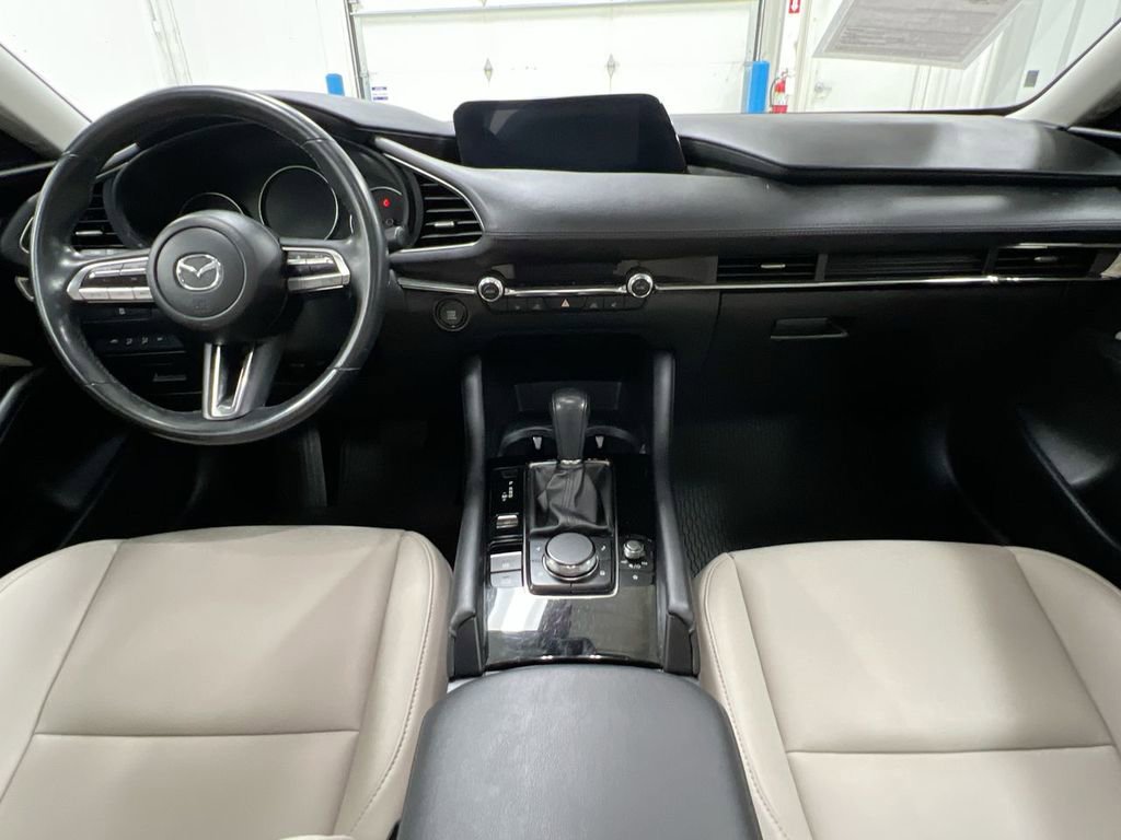 Used 2023 MAZDA MAZDA3 s image 10