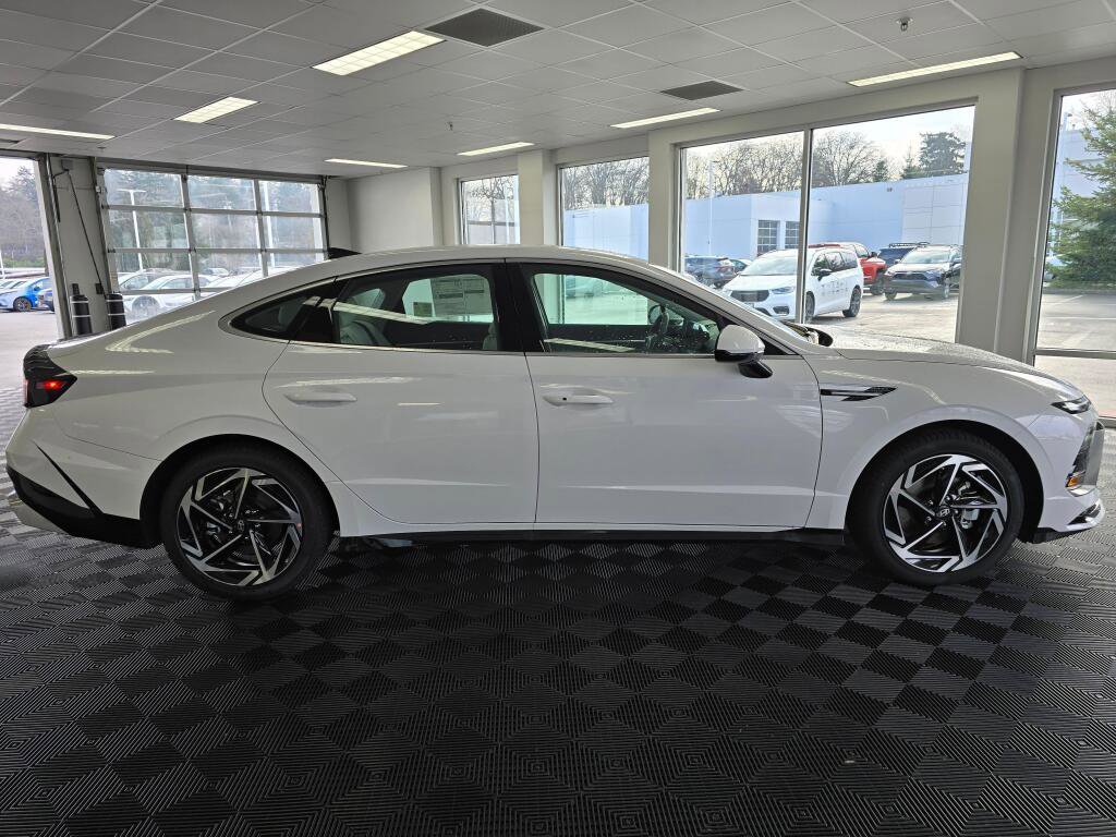 New 2026 Hyundai Sonata SEL image 4