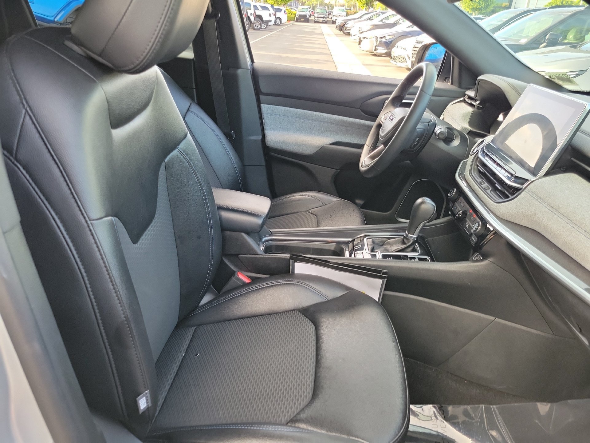 Certified 2024 Jeep Compass Latitude AWD/4WD image 20