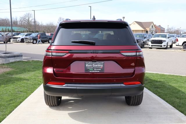 New 2026 Jeep Grand Cherokee Limited AWD/4WD image 32