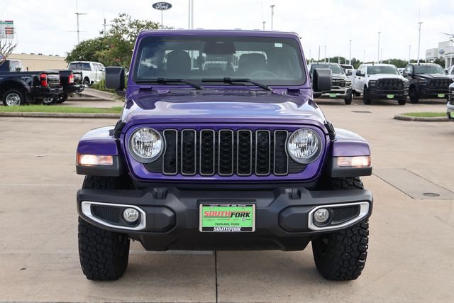 Used 2026 Jeep Gladiator Sport AWD/4WD video 2