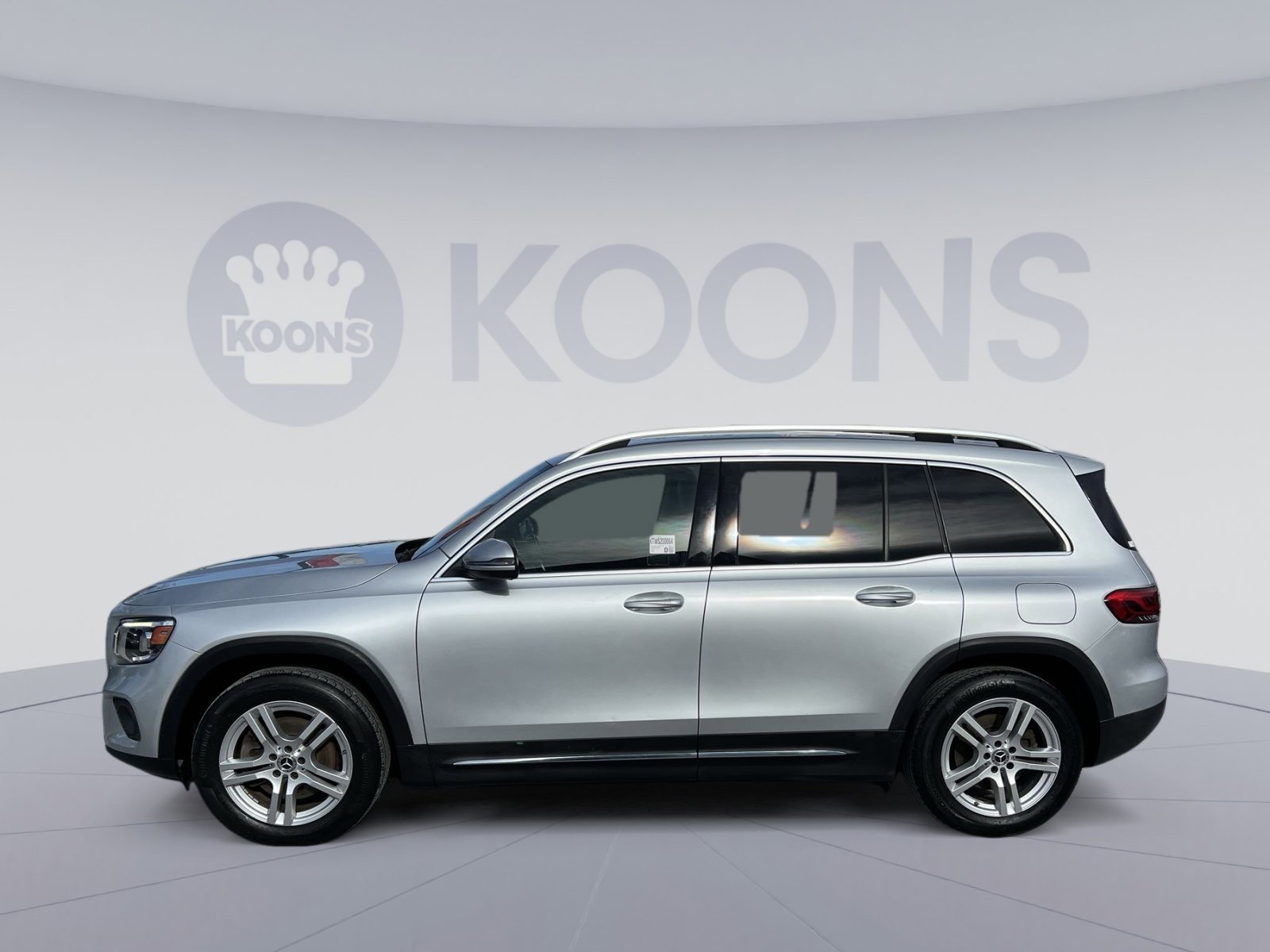 Used 2020 Mercedes-Benz GLB 250 4MATIC image 2