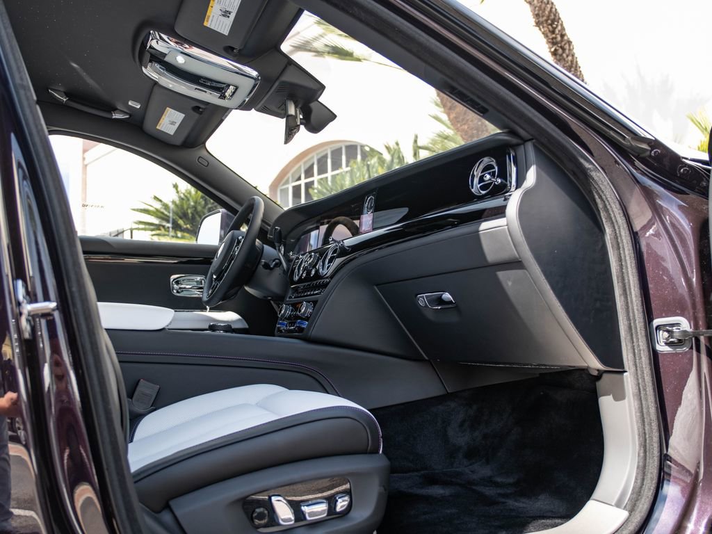 New 2026 Rolls-Royce Ghost AWD/4WD image 18