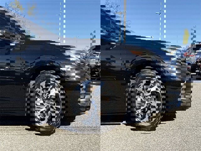 Certified 2025 Subaru Legacy Premium w/ Popular Package #1A image 9