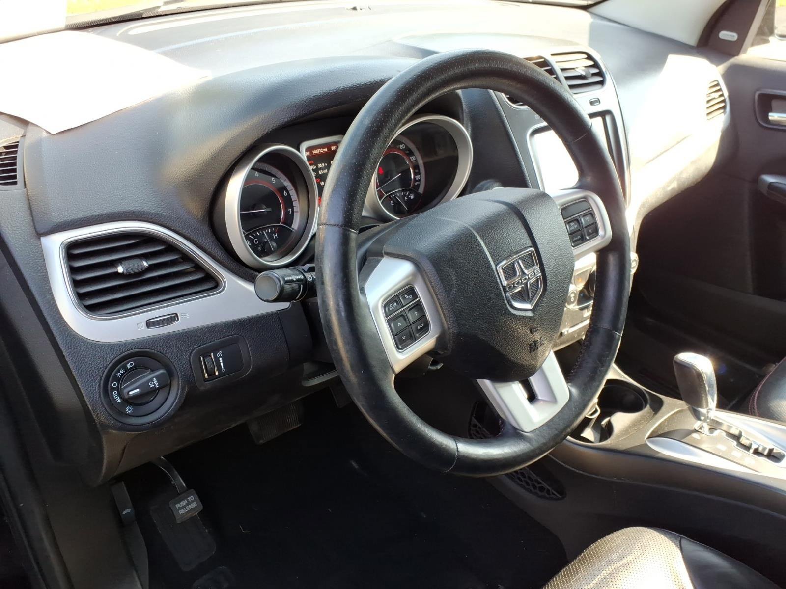 Used 2015 Dodge Journey R/T w/ Flexible Seating Group AWD/4WD image 3