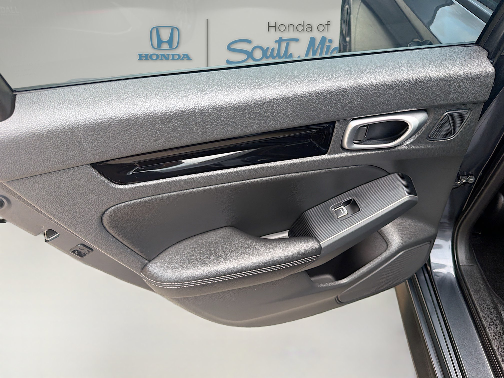 Certified 2024 Honda Civic Sport Touring image 25