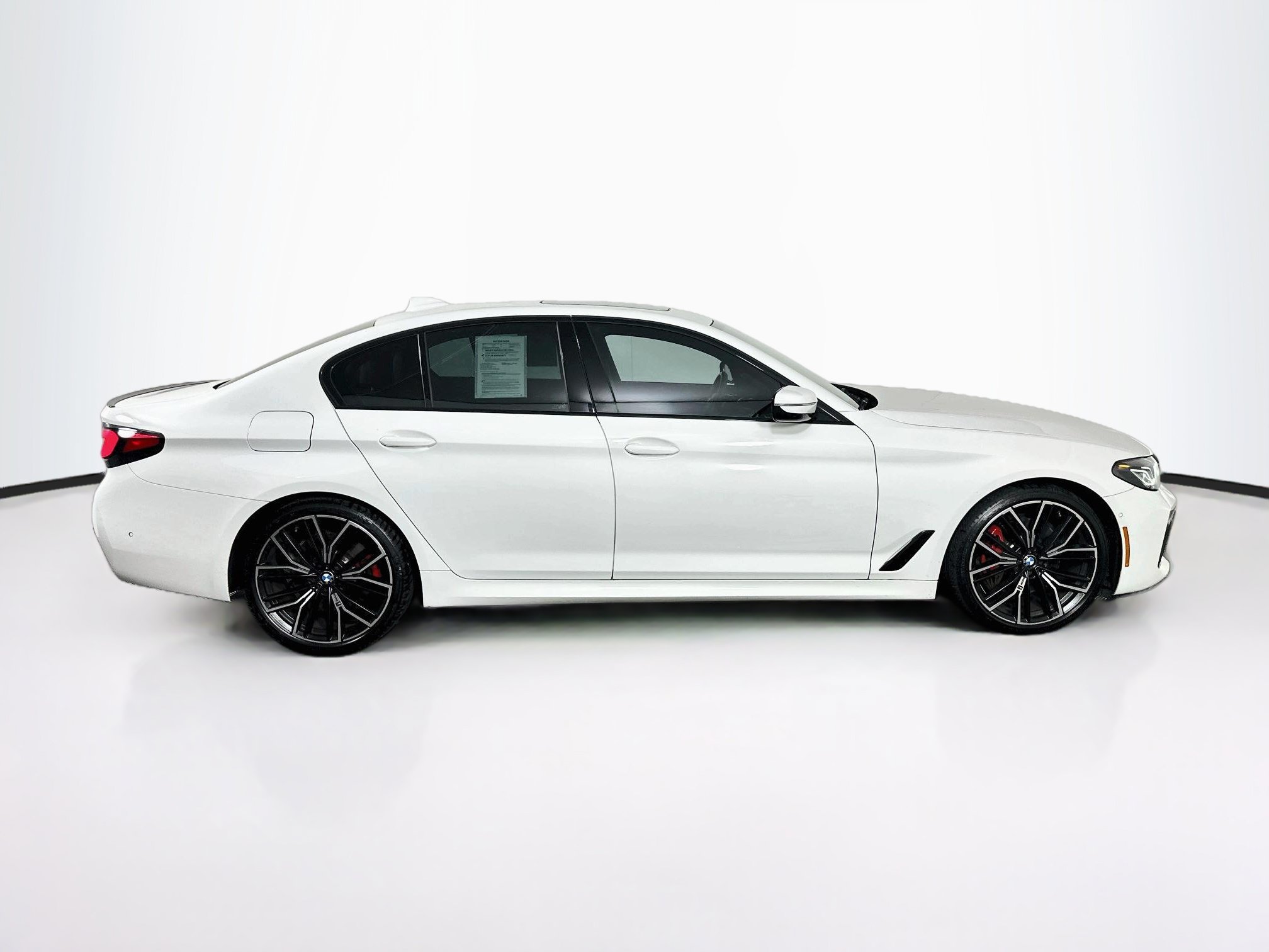 Used 2023 BMW 530i w/ M Sport Package RWD image 10
