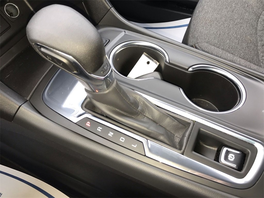 Used 2023 Chevrolet Equinox LT image 19