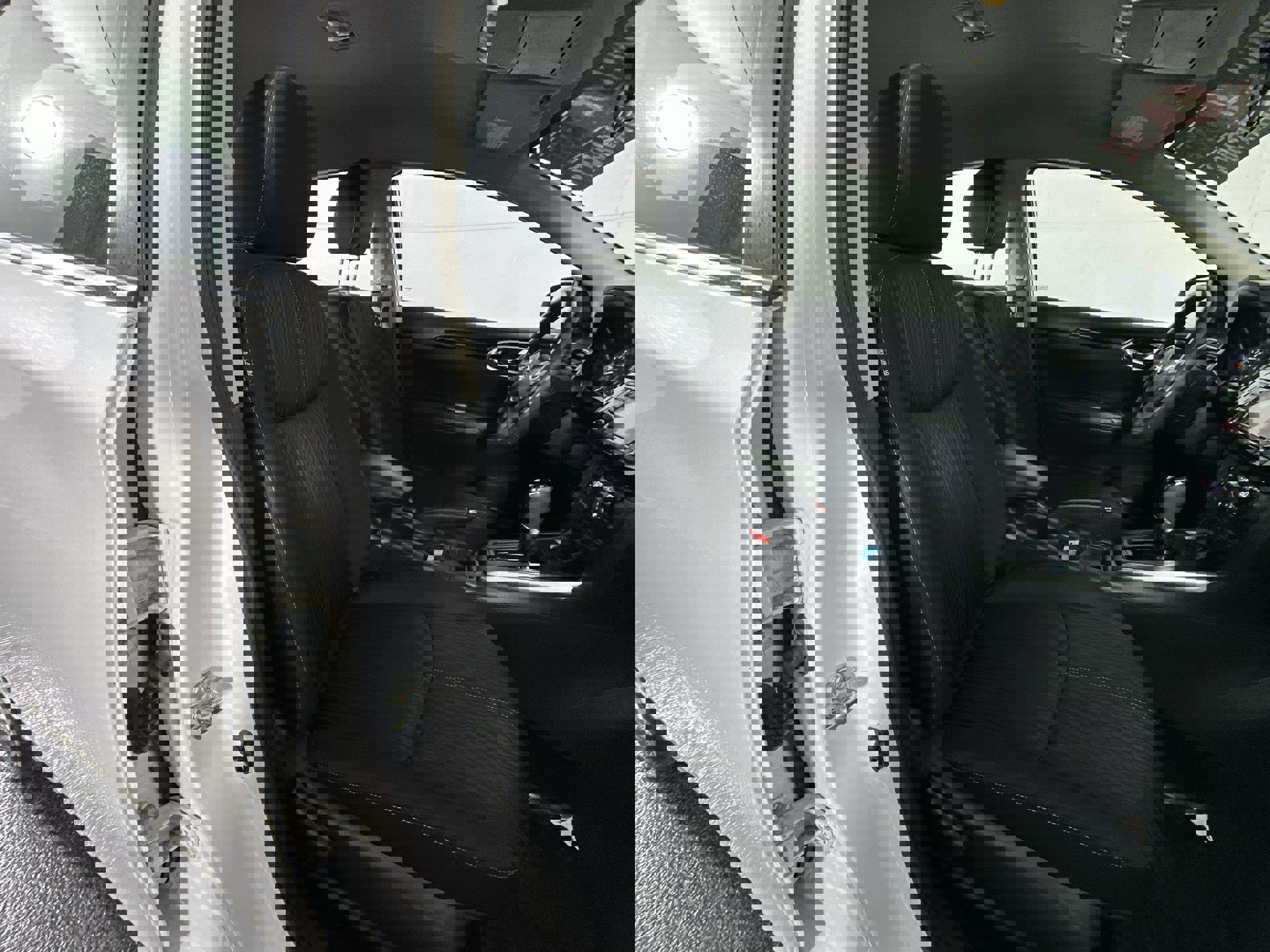 Used 2018 Nissan Sentra SV image 30