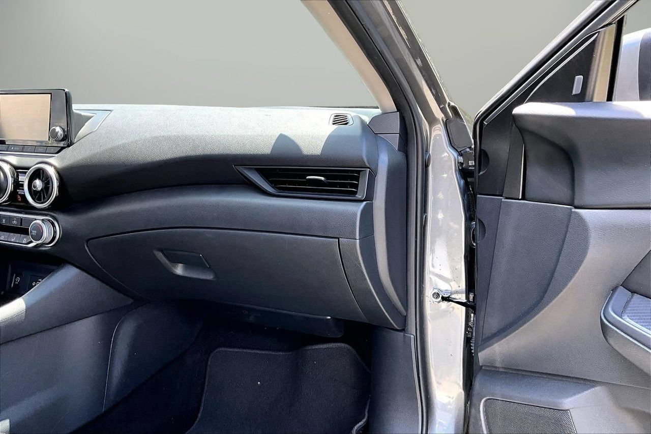 Used 2024 Nissan Sentra S FWD image 18