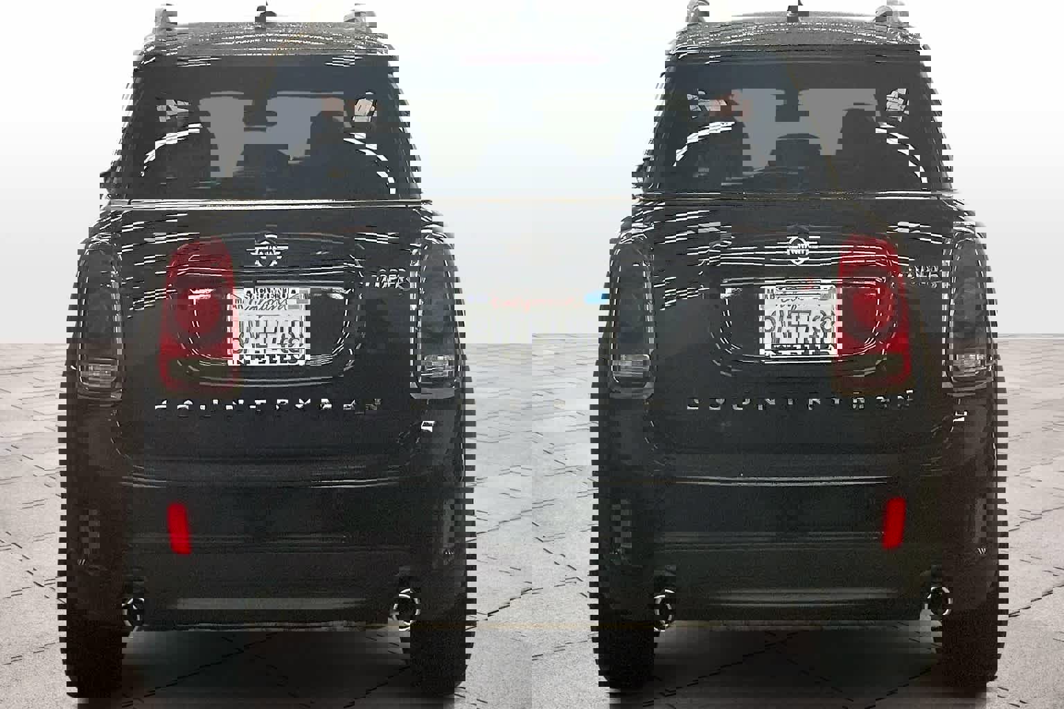 Used 2020 MINI Cooper Countryman S w/ Storage Package image 8