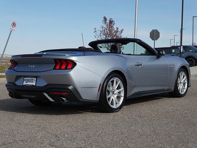 Used 2024 Ford Mustang GT Premium image 5