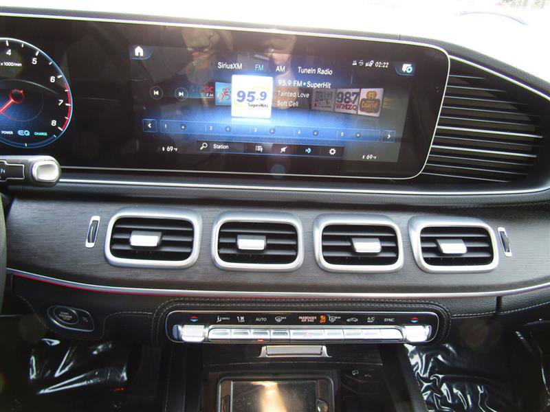 Used 2021 Mercedes-Benz GLS 450 4MATIC image 24