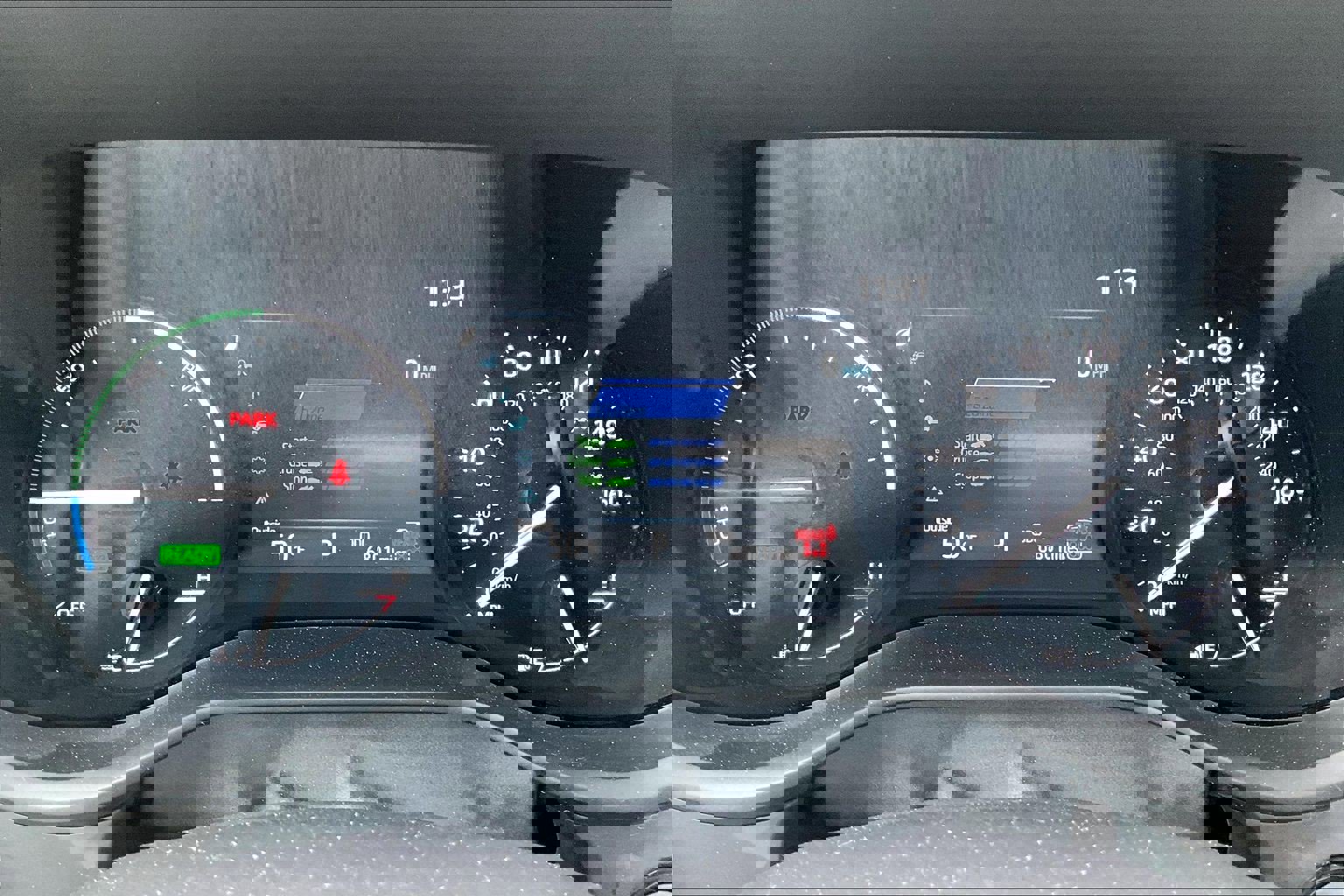 Used 2025 Toyota Sienna XLE w/ XLE Plus Package image 19