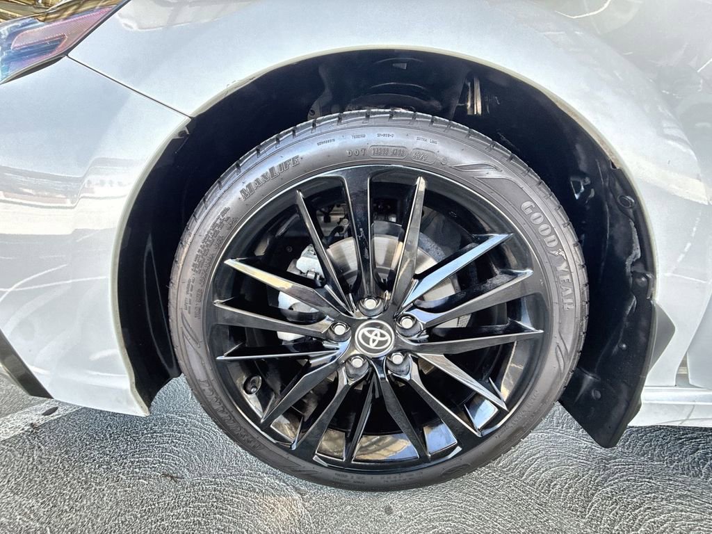 Used 2022 Toyota Camry XSE FWD image 25